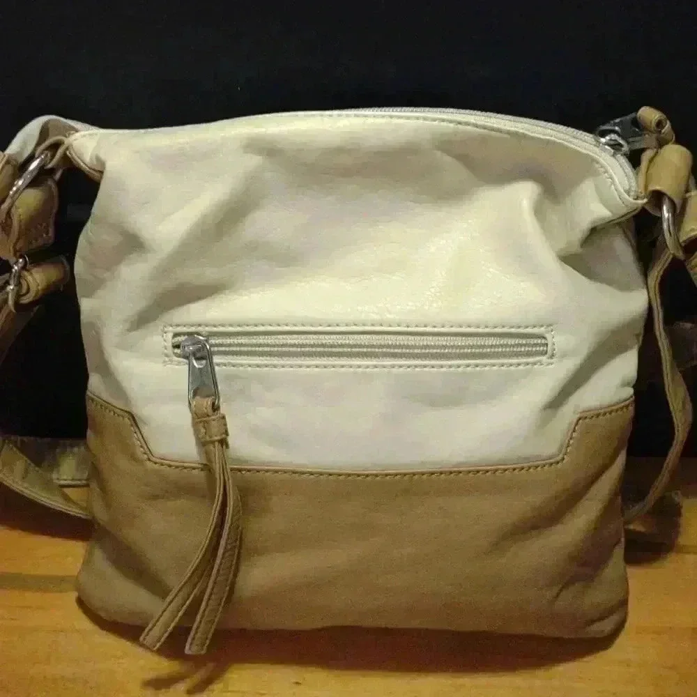 GAL leather two tone cream/tan medium crossbody bag with adjustable strap‎ - Picture 4 of 6